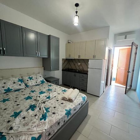 Kamberi Hotel & Apartments 2 Velipojë Zewnętrze zdjęcie
