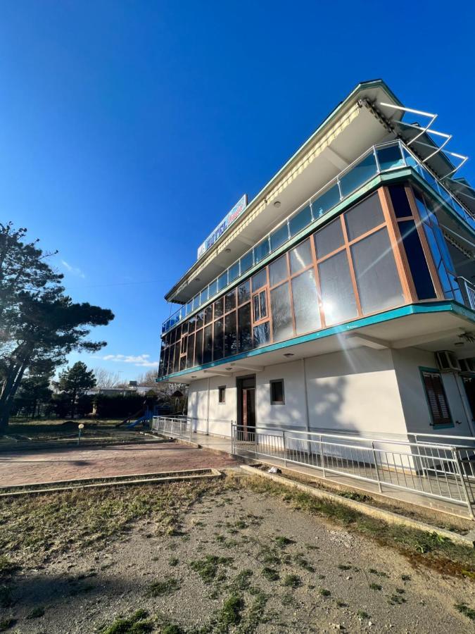 Kamberi Hotel & Apartments 2 Velipojë Zewnętrze zdjęcie